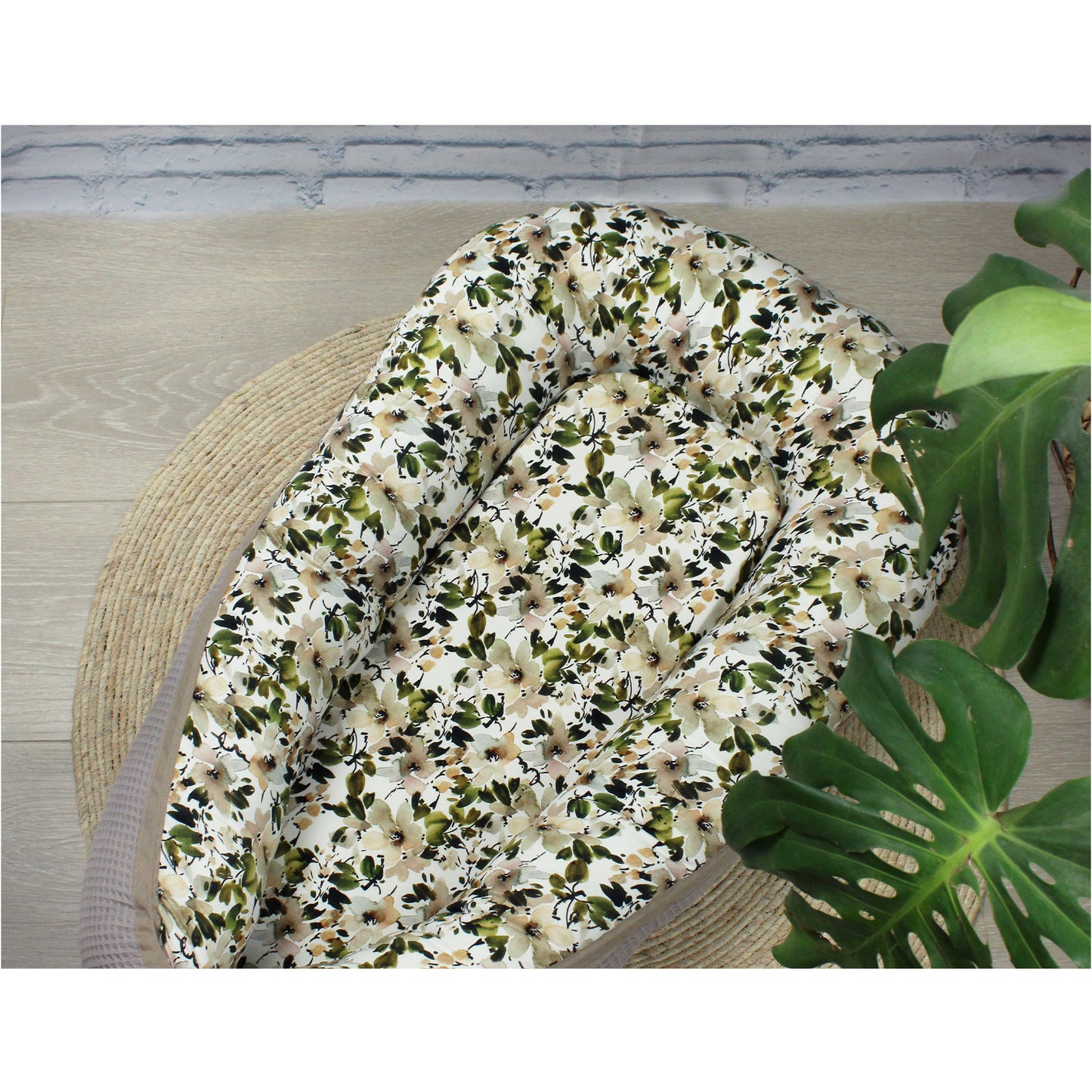 Baby Nest Appletree Blossom