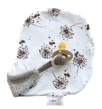 Load image into Gallery viewer, Pacifier cloth - Dandelion Brown

