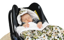 Load image into Gallery viewer, Maxi Cosi Footmuff - Apple Tree Blossom
